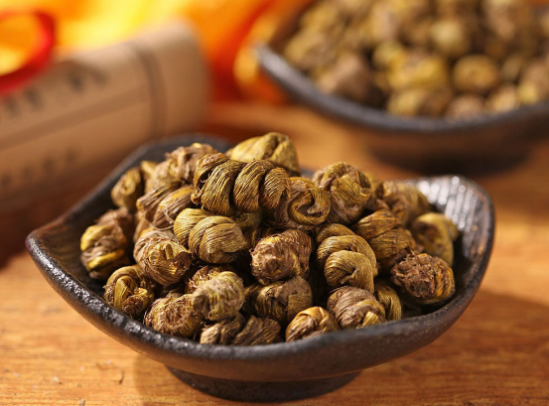 鐵皮石斛與鐵皮楓斗的區(qū)別有哪些